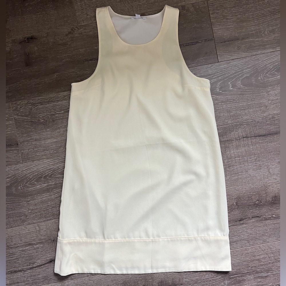 Women’s Sleeveless Yellow Dress